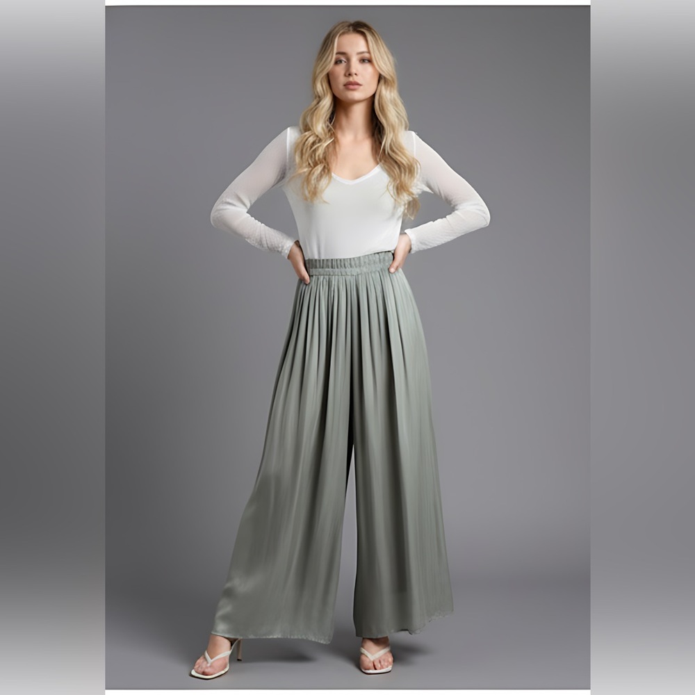 LAST ONE 🔥 Shimmer Sage Wide Leg Pant - Picture 2 of 8
